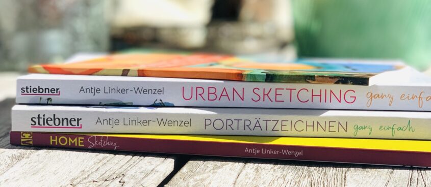 Buchrücken der Zeichenbücher von Antje Linker-Wenzel